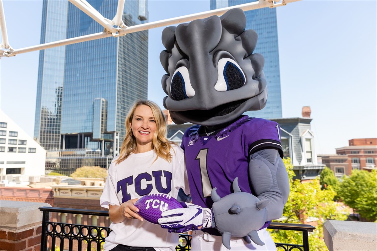  Experience the new Clearfork Area with TCU