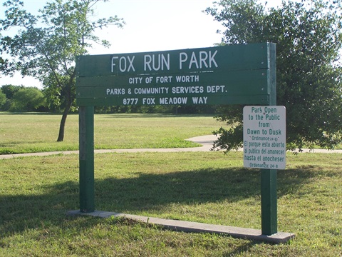 Fox Run Park Sign