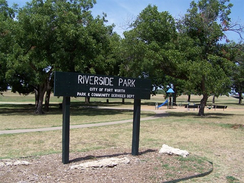 River Park Sign.JPG