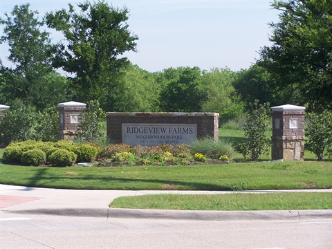 Ridgeview Farms Park.JPG